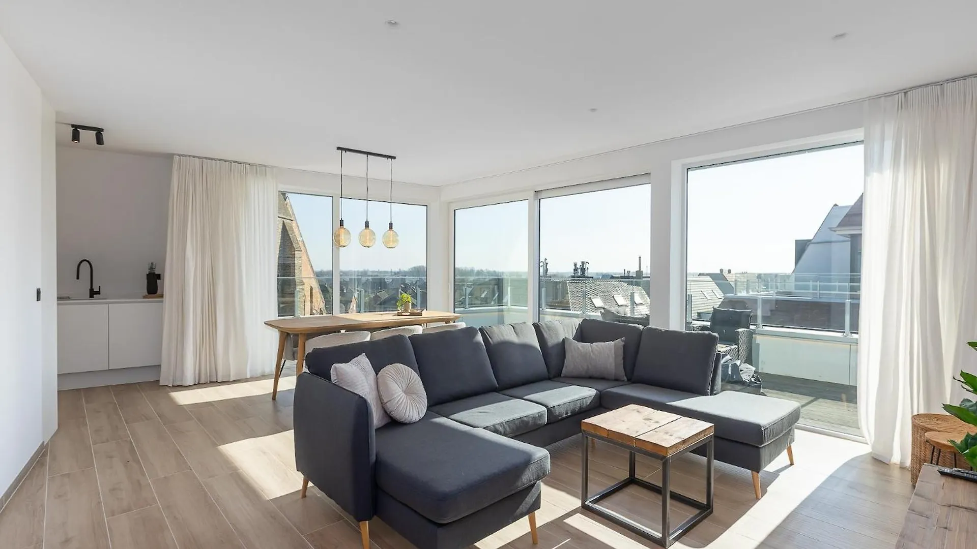 Apartment In Middelkerke With Sun Terrace