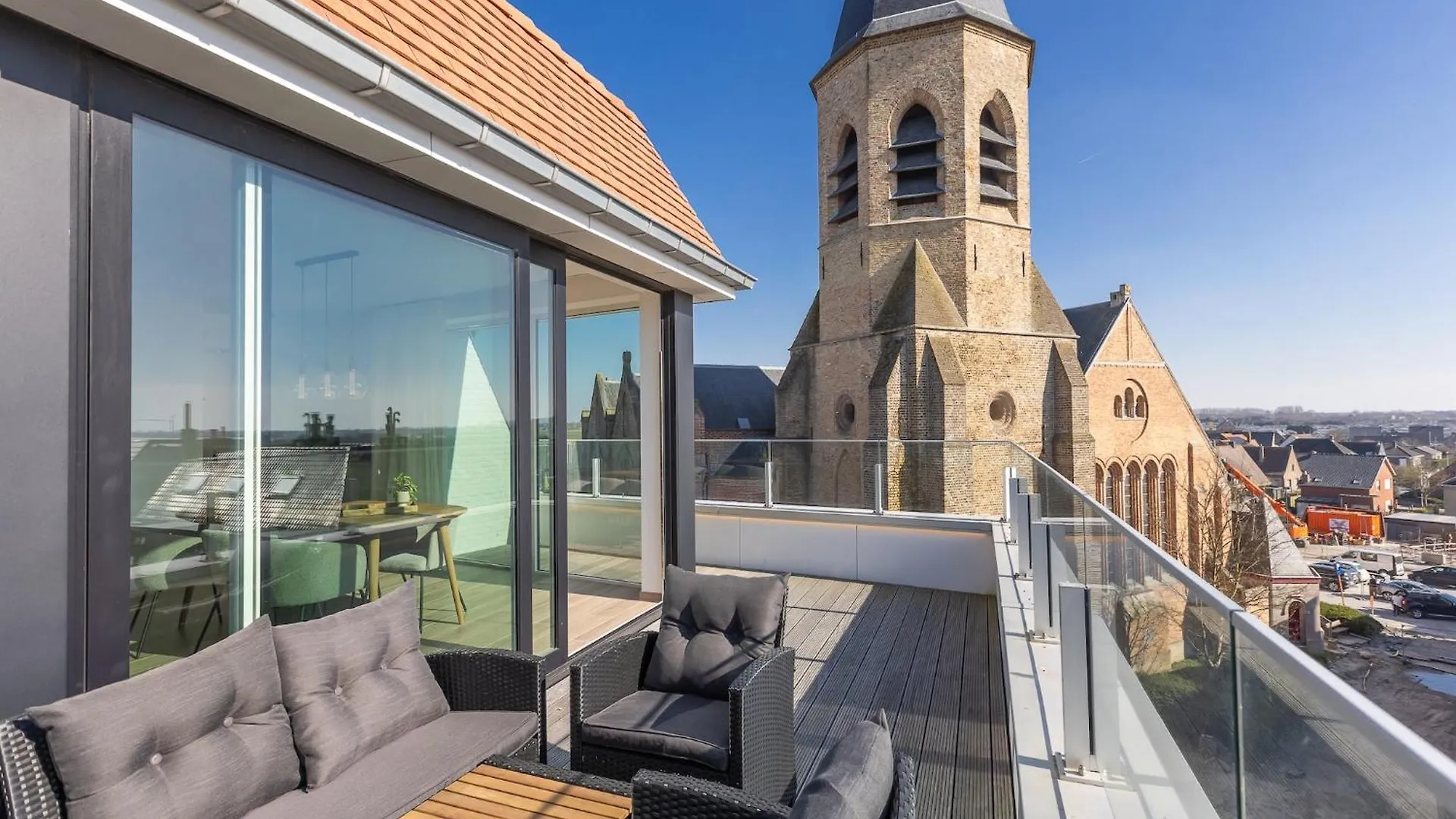 Apartment In Middelkerke With Sun Terrace